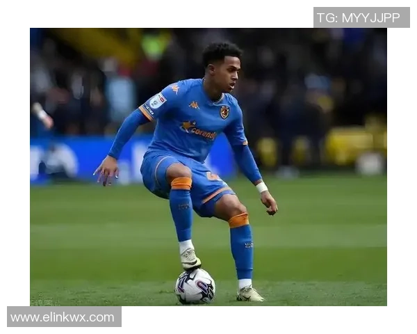 卡瓦足球明星的真实身份揭晓他在球场上的辉煌成就与传奇故事